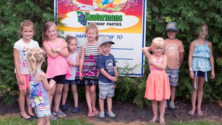 Children celebrating birthday parties at Kustermans Farm in 2018