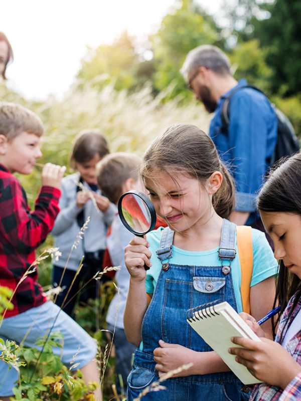 School teacher leading children on a field trip at Kustermans Adventure Farm